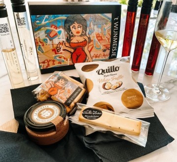 Winetastingbox met borrelbox